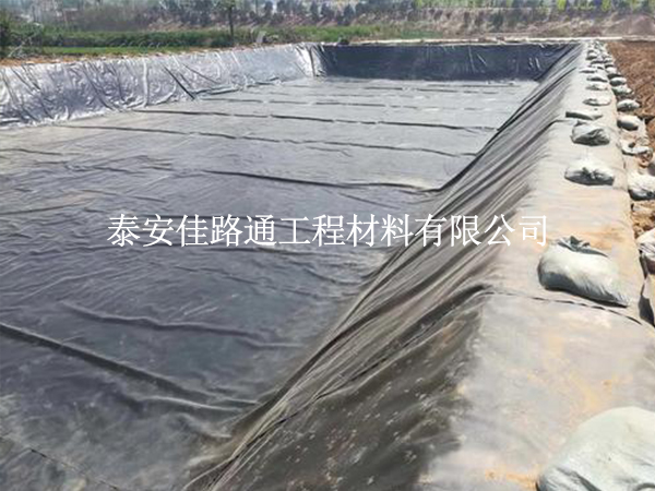 沼氣池防滲膜焊接核心方式方法，筑牢密封防滲