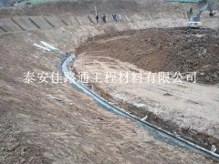 蓄水池防滲膜如何裁剪才能節(jié)省材料？