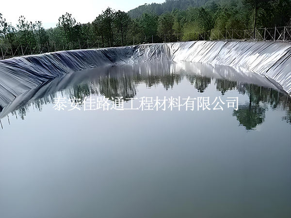魚塘防滲膜焊接步驟有哪些原則技巧？