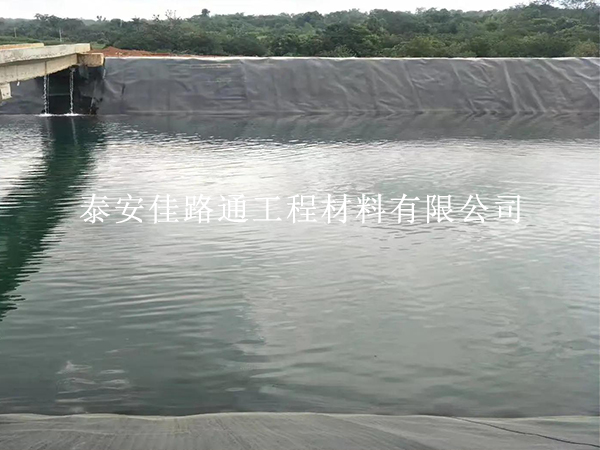 垃圾填埋場(chǎng)防滲膜總破損？6 大根源一次說(shuō)清