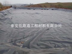 人工湖防滲膜效果差？6 大原因讓防滲功能 “打
